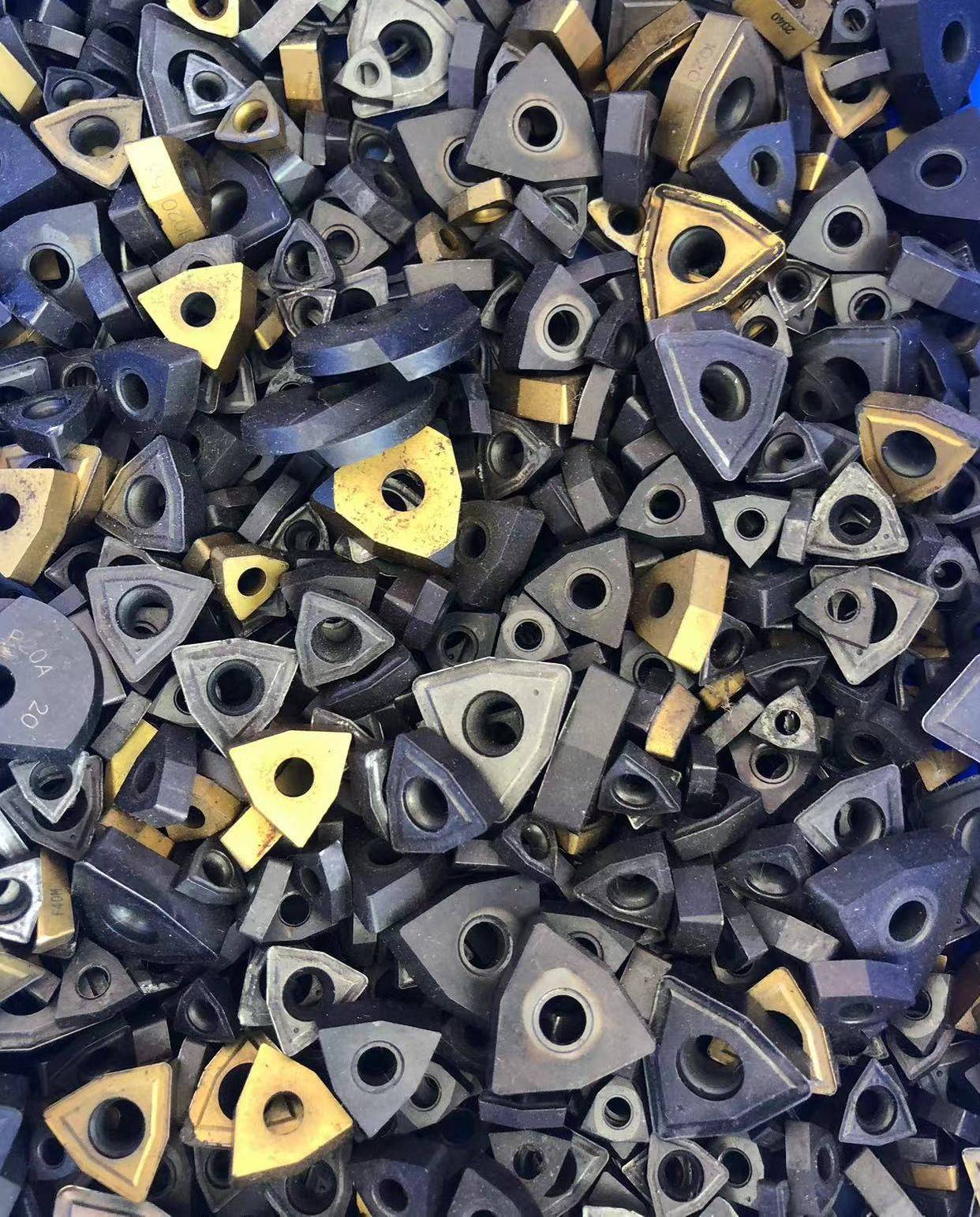 6fa3f9125274d3ff13b2b9a426f5db98